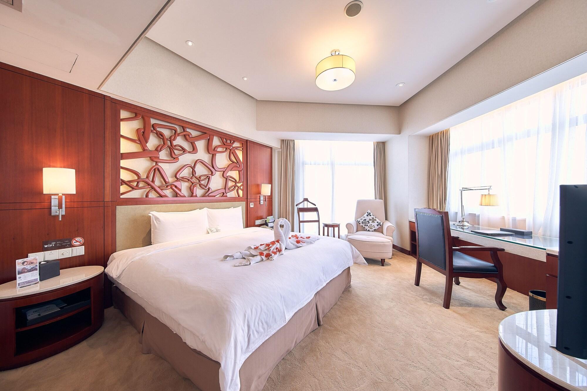 Parkview Hotel Шанхай Экстерьер фото