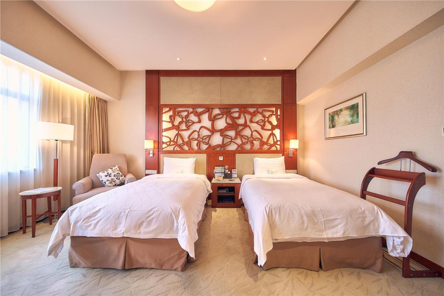 Parkview Hotel Шанхай Экстерьер фото